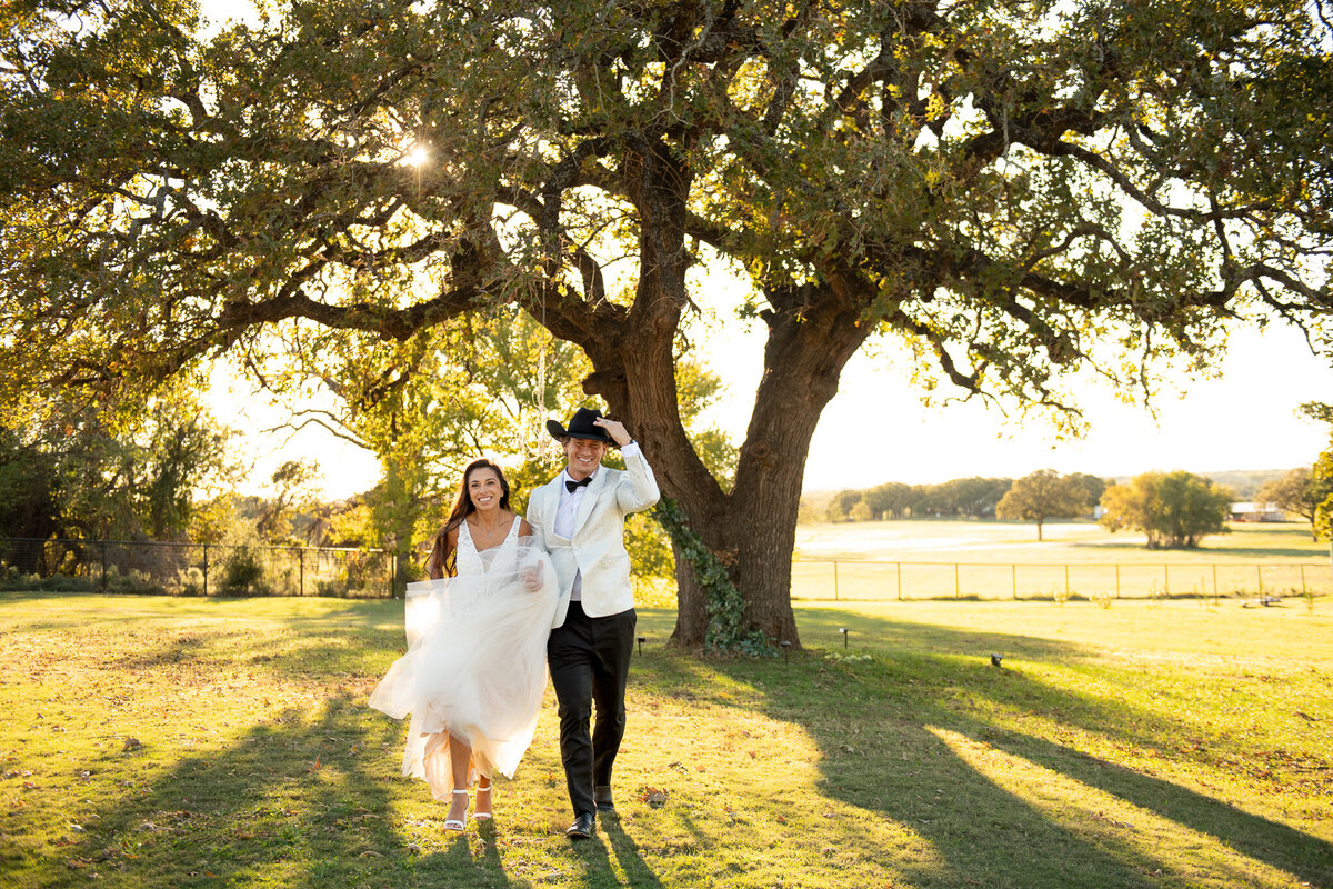 Lonestarmansion687 copy