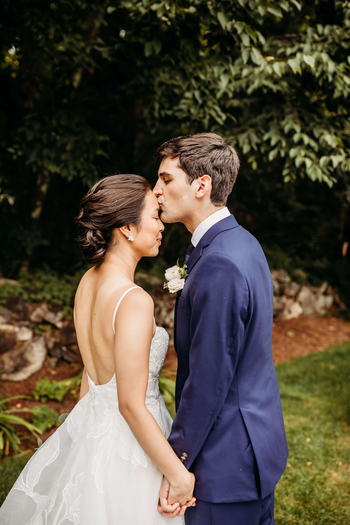New_Hampshire_Wedding_Photographer_Bedford_Village_Inn-30