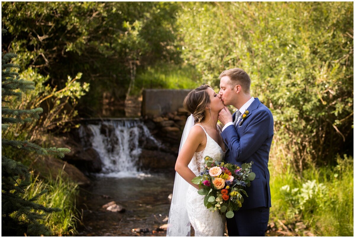 Mountain-View-Ranch-Wedgewood-wedding-photos-Colorado-mountain-photographer_0039