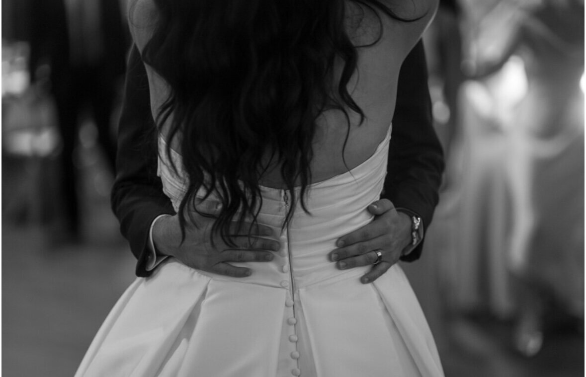 bride-and-groom-wedding-photos