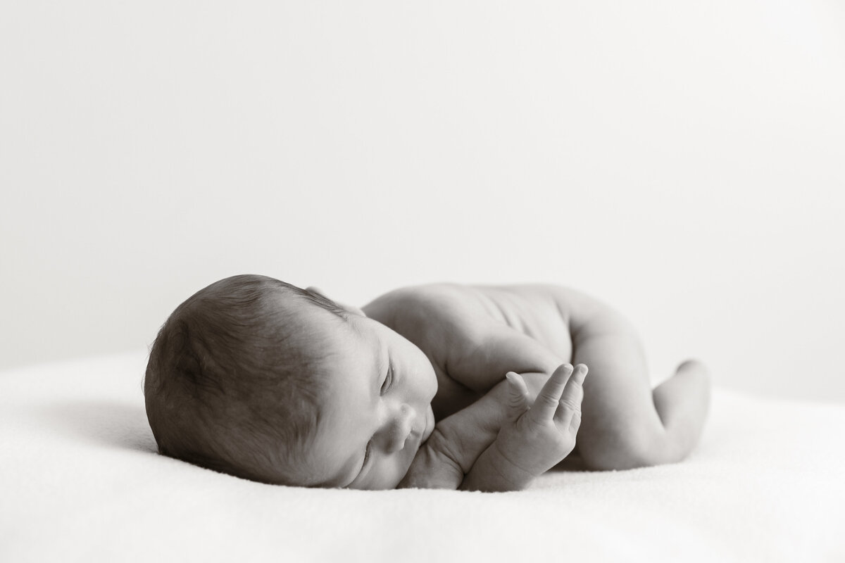 Blury Photography - BRISBANE NEWBORN PHOTOGRAPHY - newborn photographer - brisbane - baby - photography - bump to baby 3