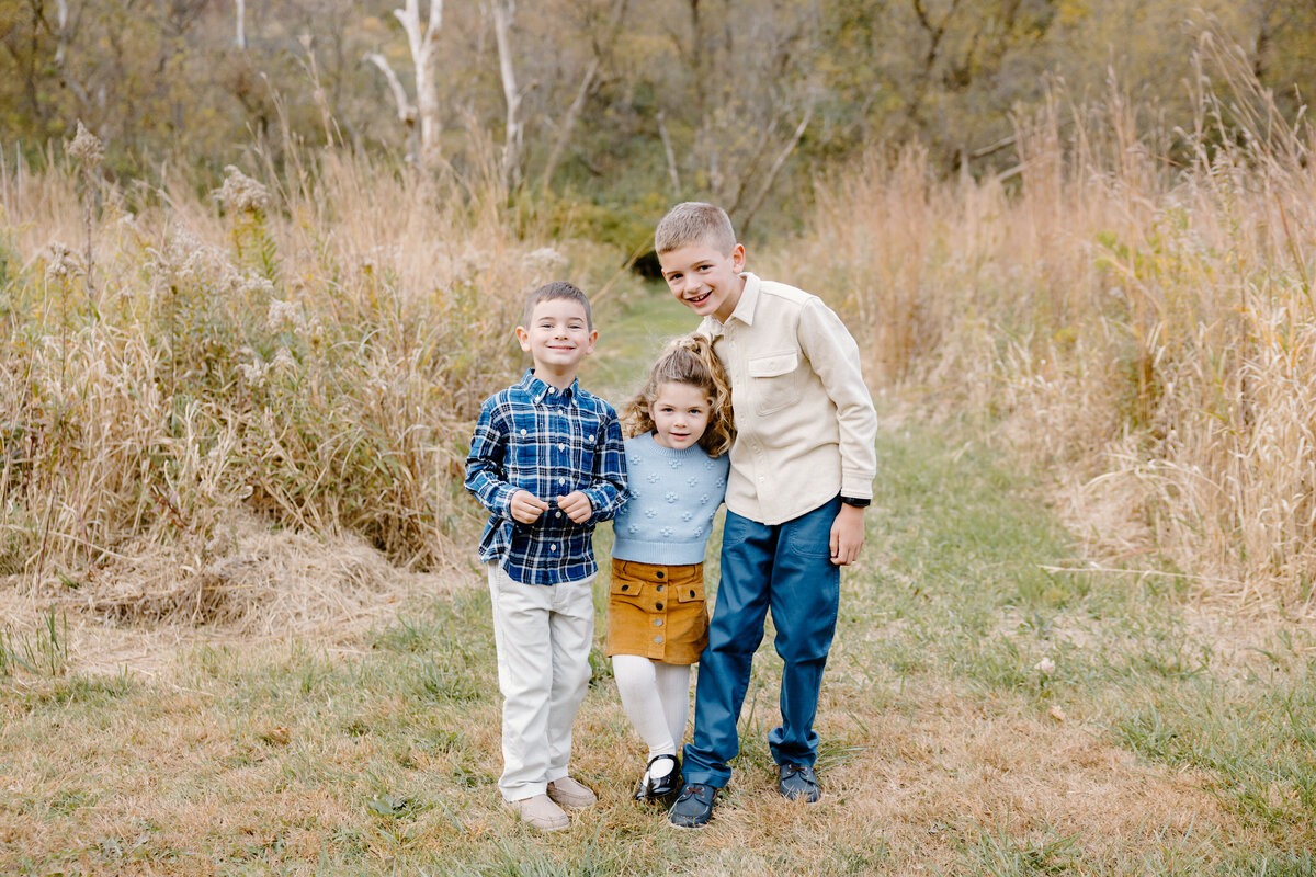 christina_ney_photography_wedding_engagement_lifestyle_photographer_dubuque_iowa_wedding_planning_assistance_adventurous_bold_laidback Family Photography7