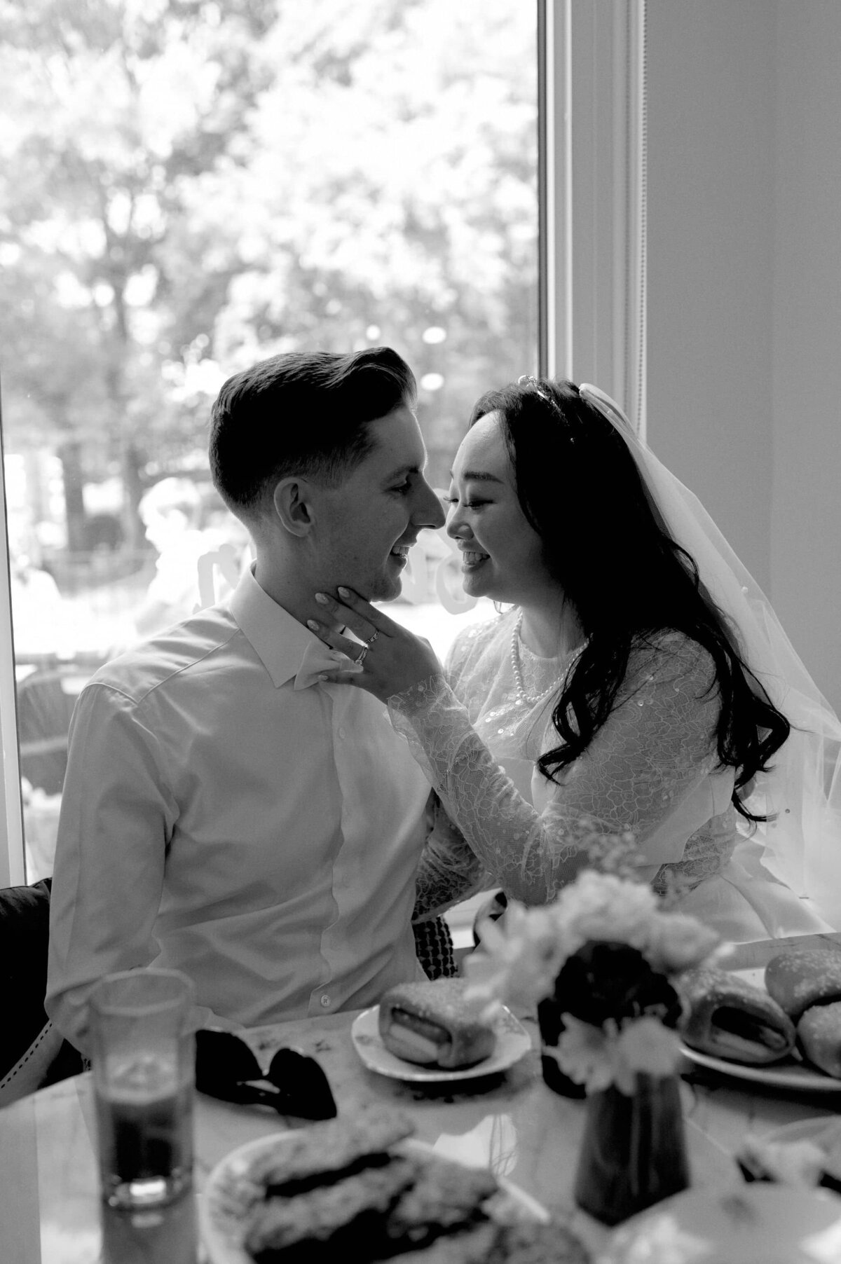 LumaRestaurantTorontoWeddingButterandBlue-19