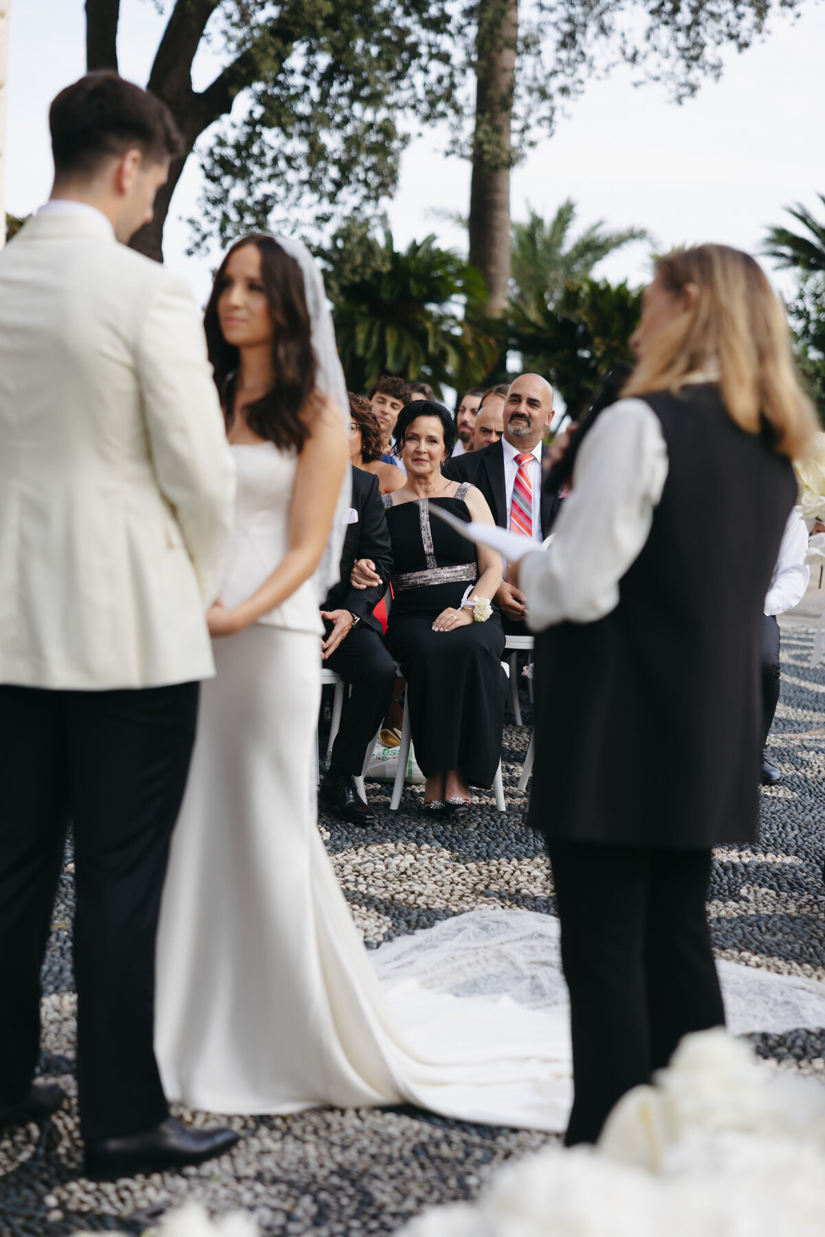 Cacie_Carroll@CacieCarrollPhotography_KriziaandNick_WeddingDayatVillaDurazzo_SantaMargheritaItaly-534