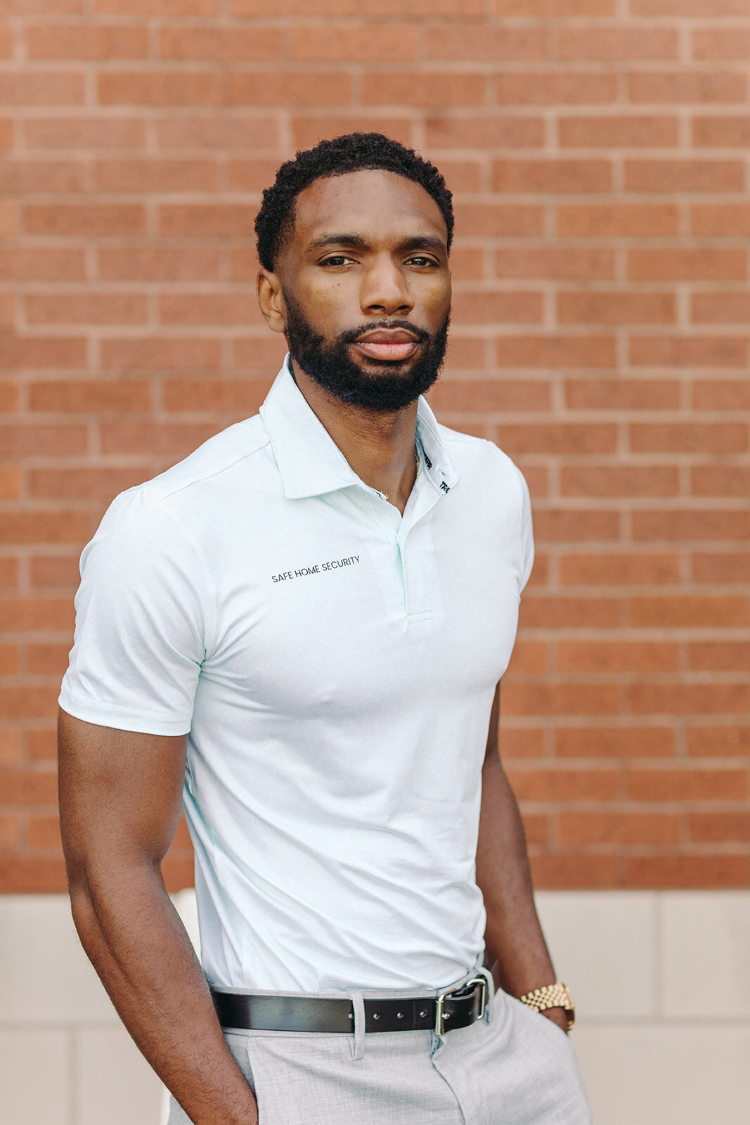 Utah Family Photographer captures man in white shirt smiling