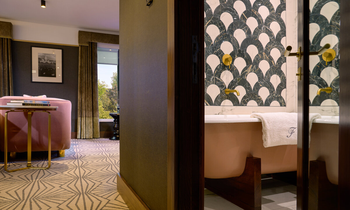 Waterstone - Fitzwilliam Hotel - Dublin - Luxury Boutique Hotel - Deluxe Premium Bath