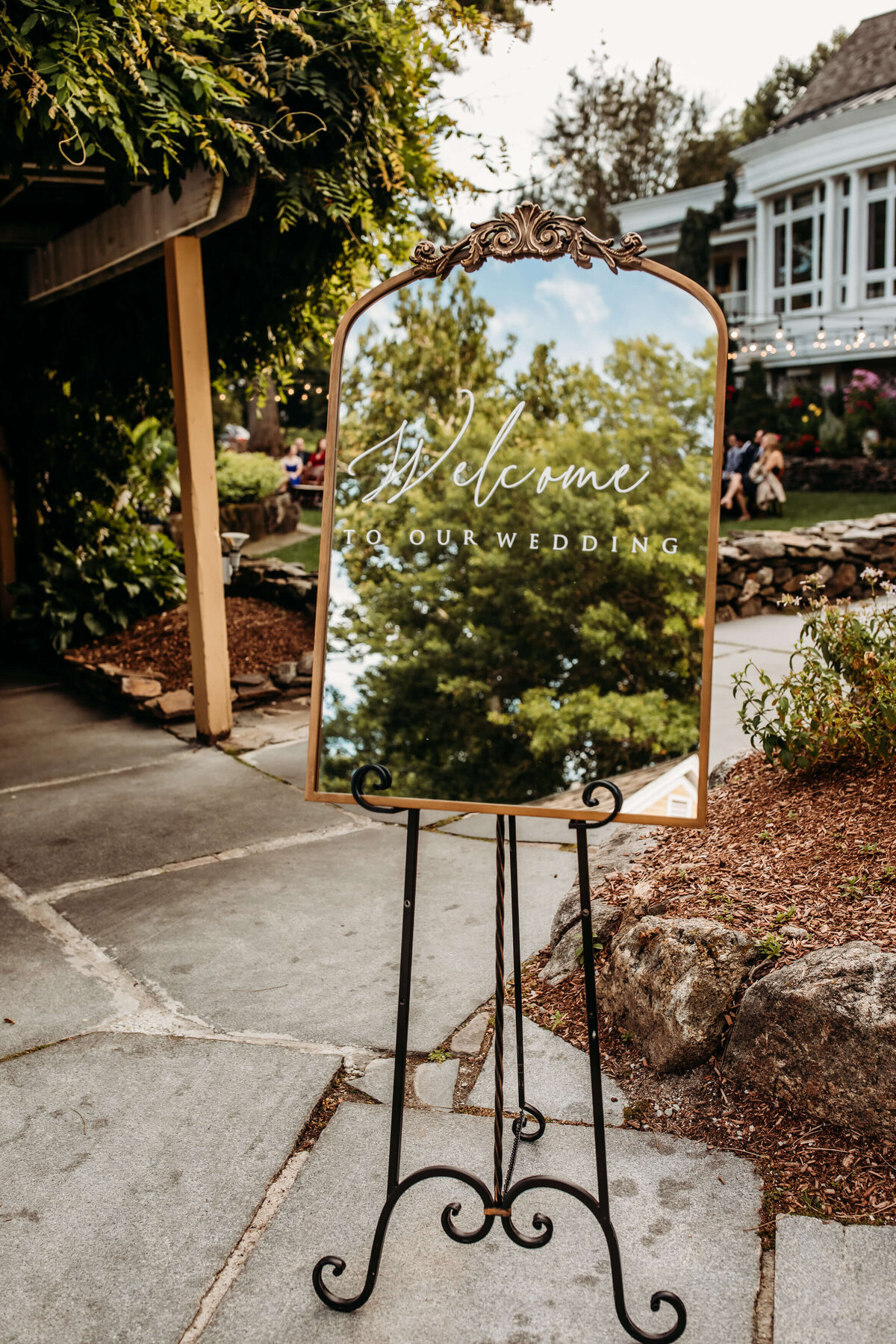 New_Hampshire_Wedding_Photographer_Bedford_Village_Inn-55