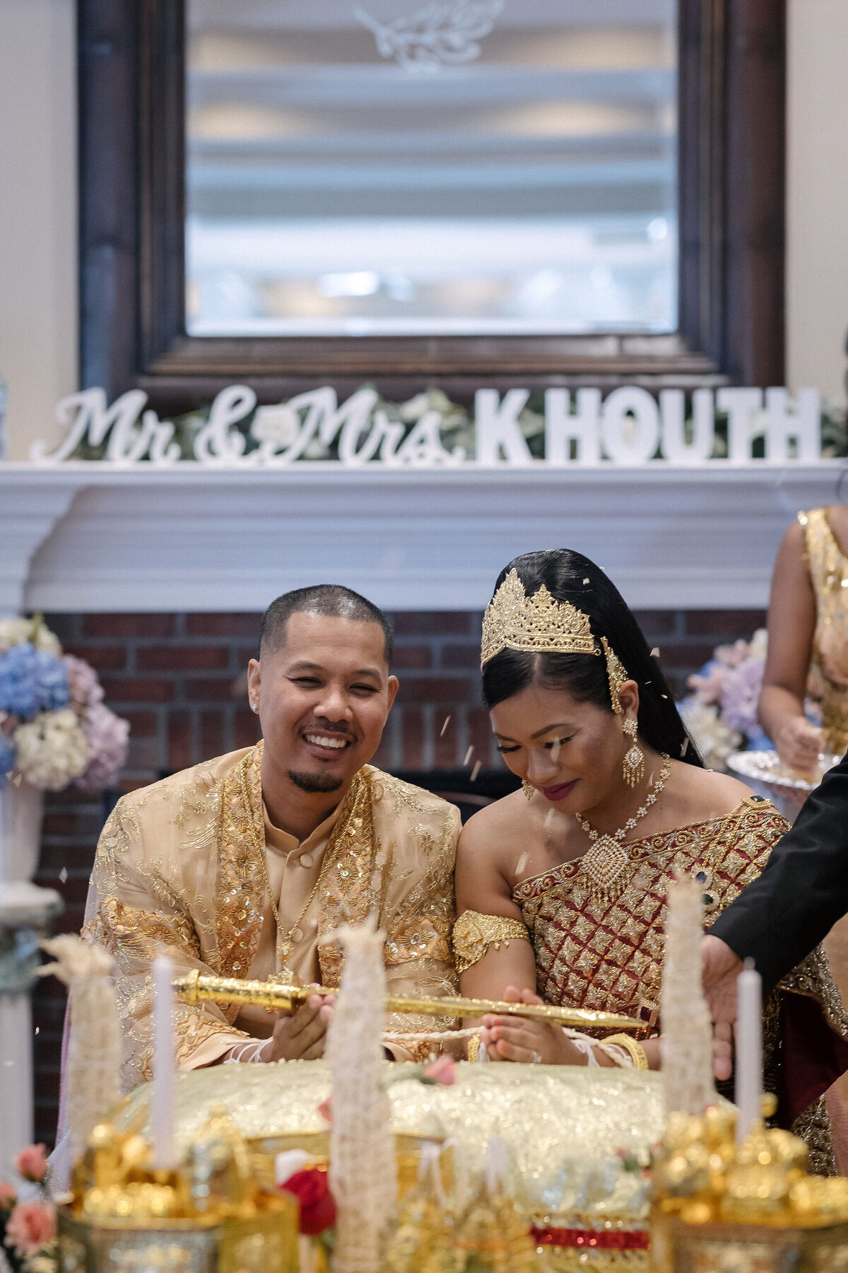 Bride and Groom in Traditional Cambodian Wedding Ceremony Outfits | Khmer Wedding Photography, Phavy Photography