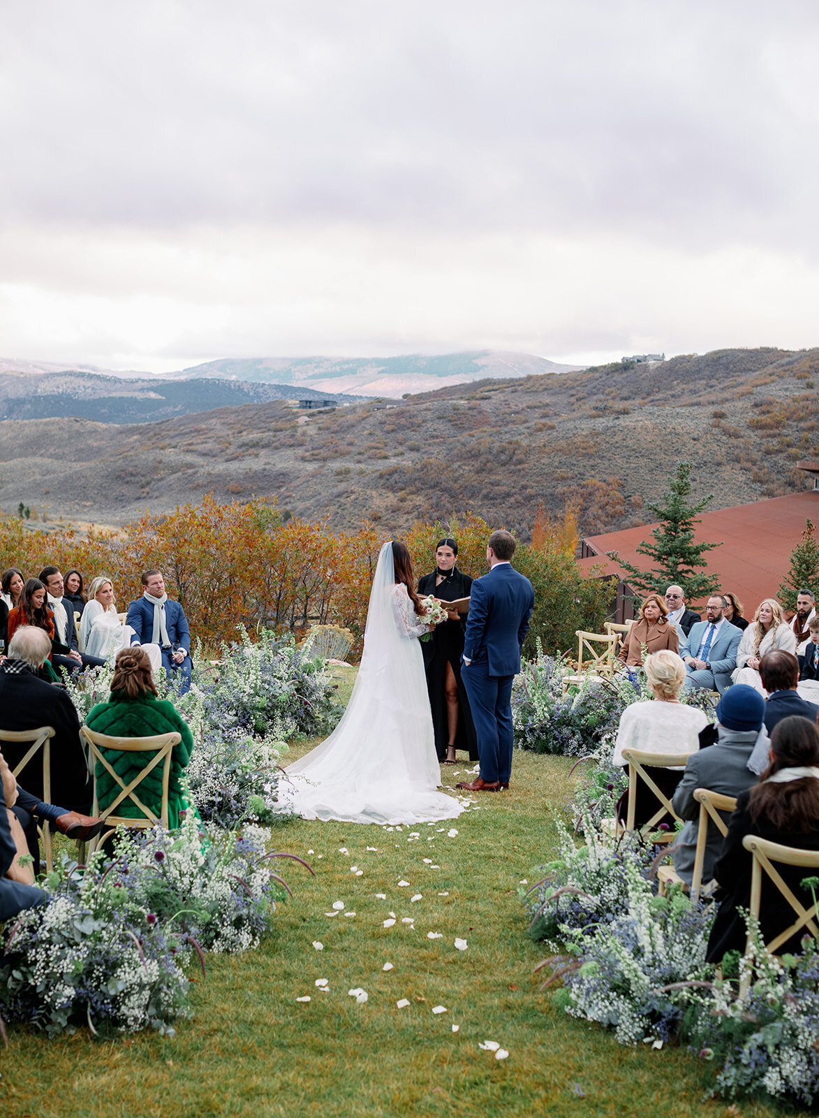 Blue-Sky-Lodge-Wedding-For-Love-Of-Love-39