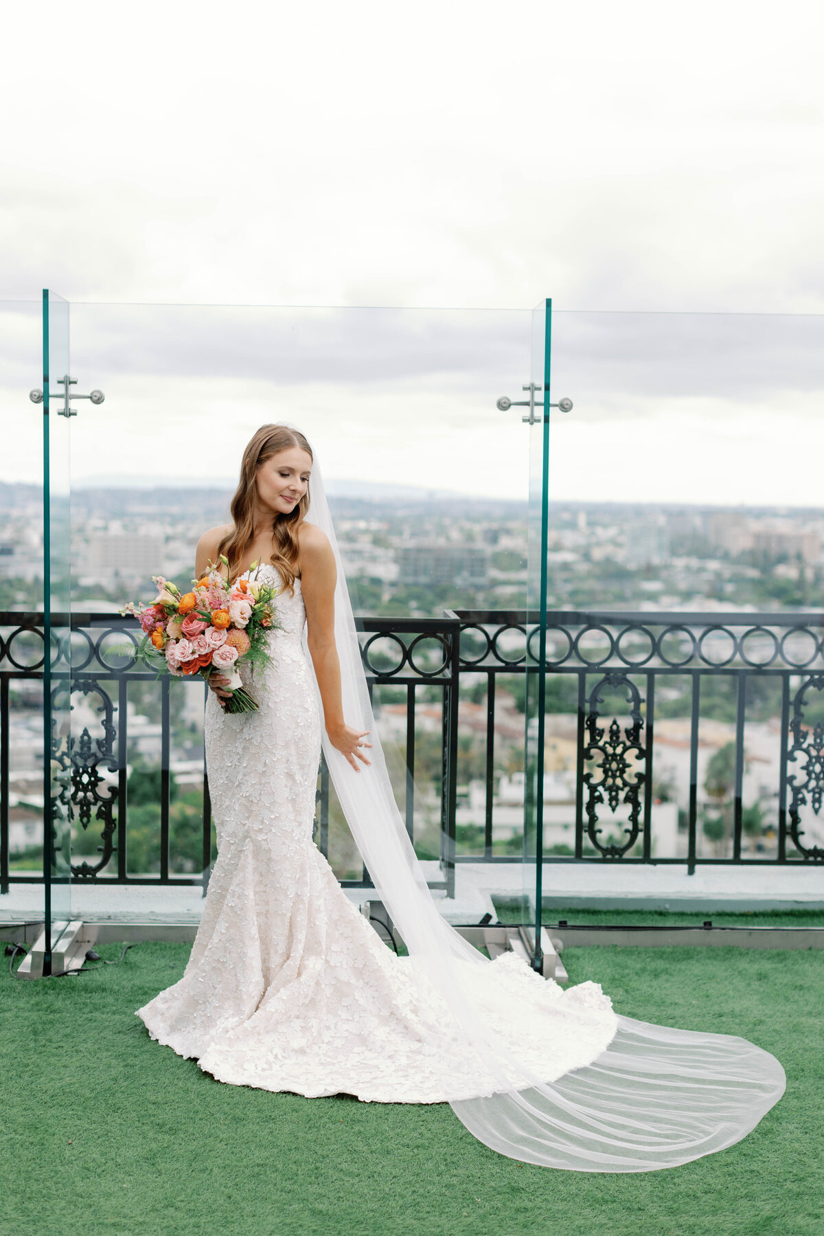 wedding-portraits-at-the-london-rooftop-west-hollywood-4