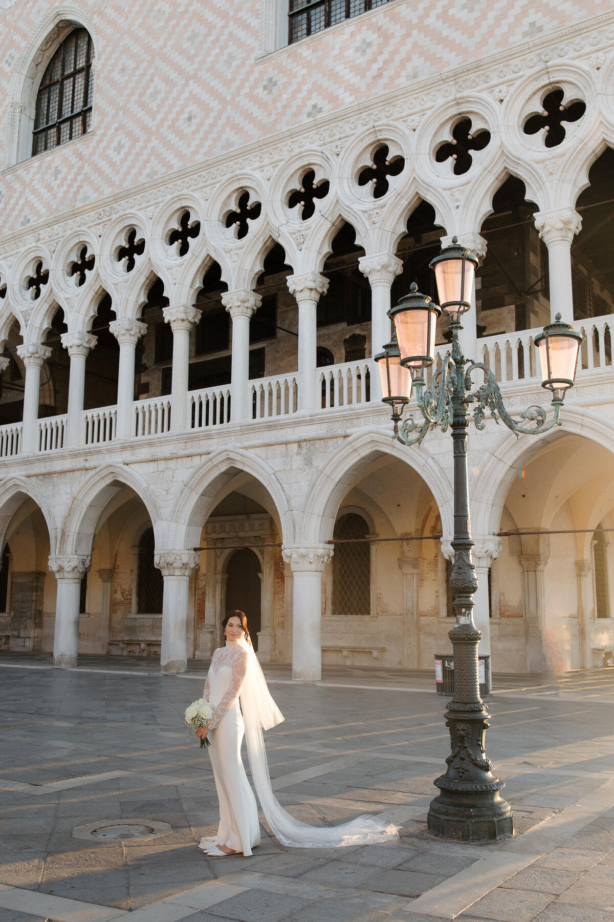 Venice-Elopement-E_W-SKP165