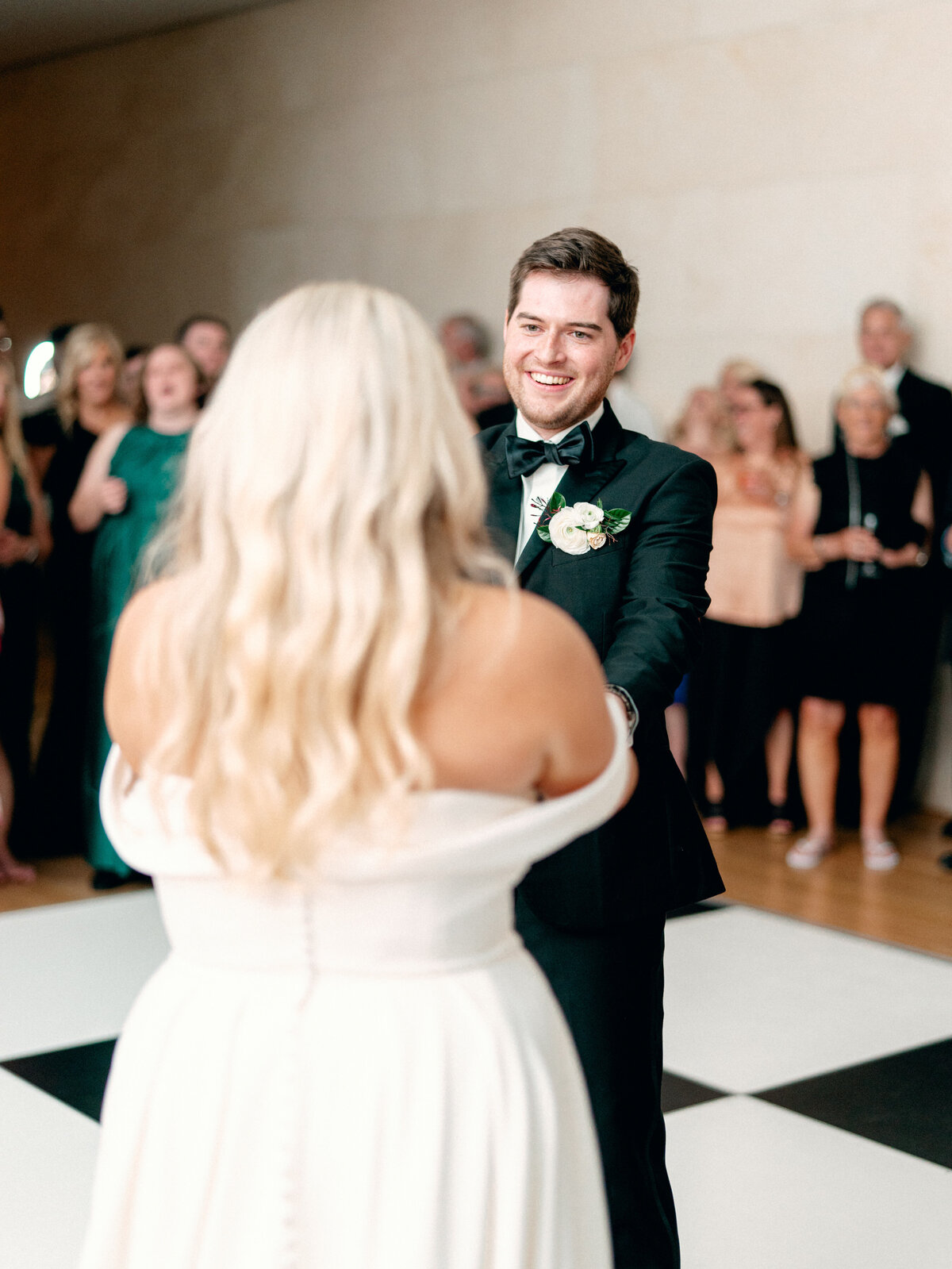 Nasher Sculpture Center Dallas Wedding 762