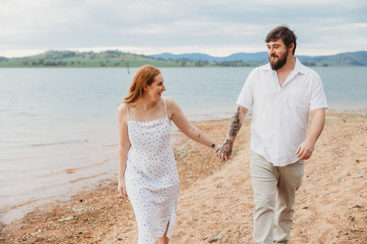 Engagement-Photographer-Albury