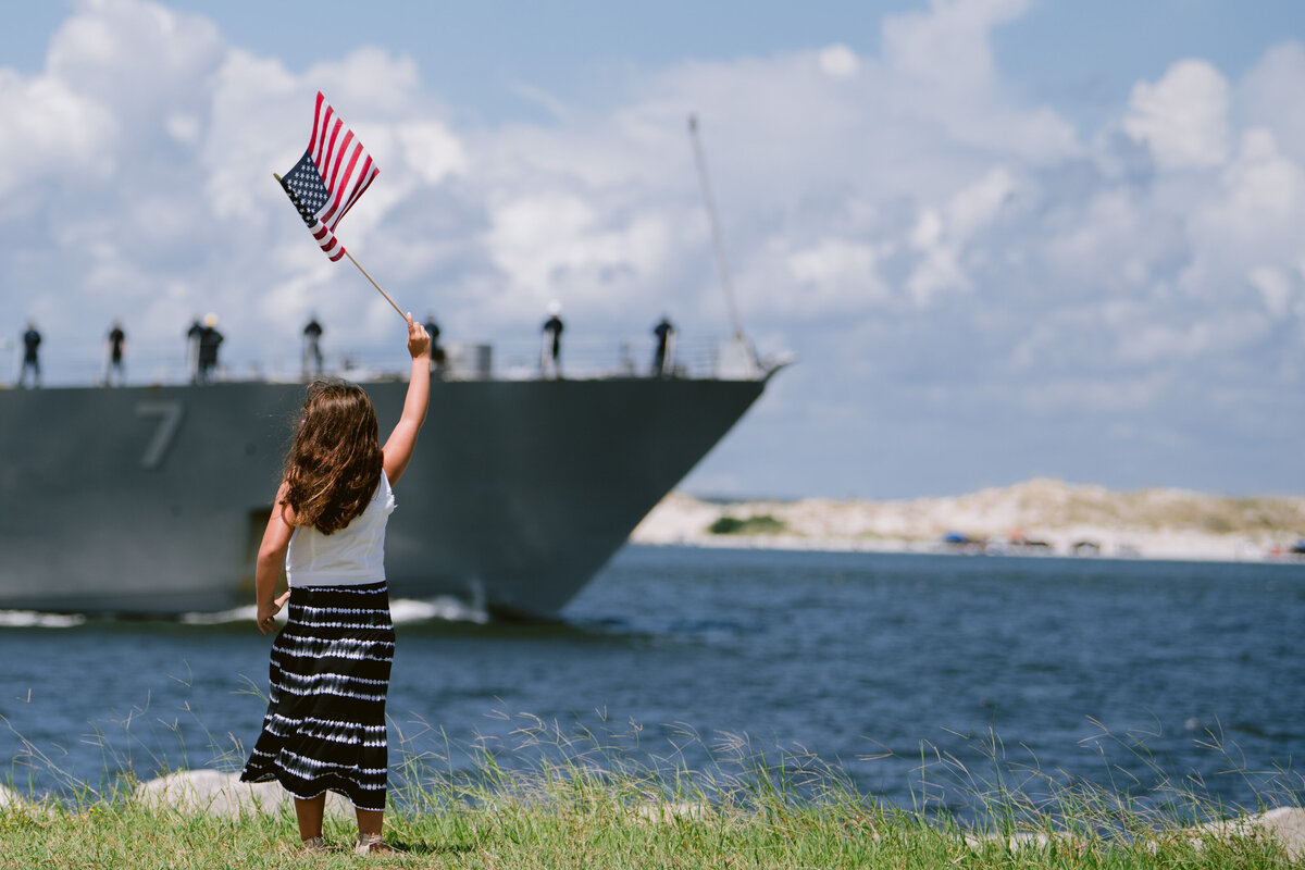 navy-child-homecoming