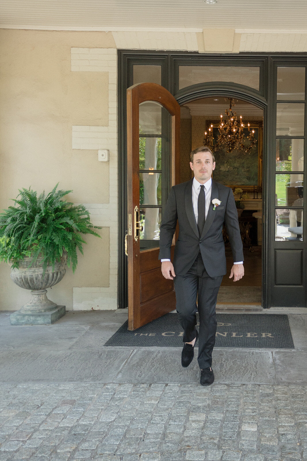Wedding_Chanler Cliff Walk_Newport Mansions_RI__815T4A5221©HilaryBlock