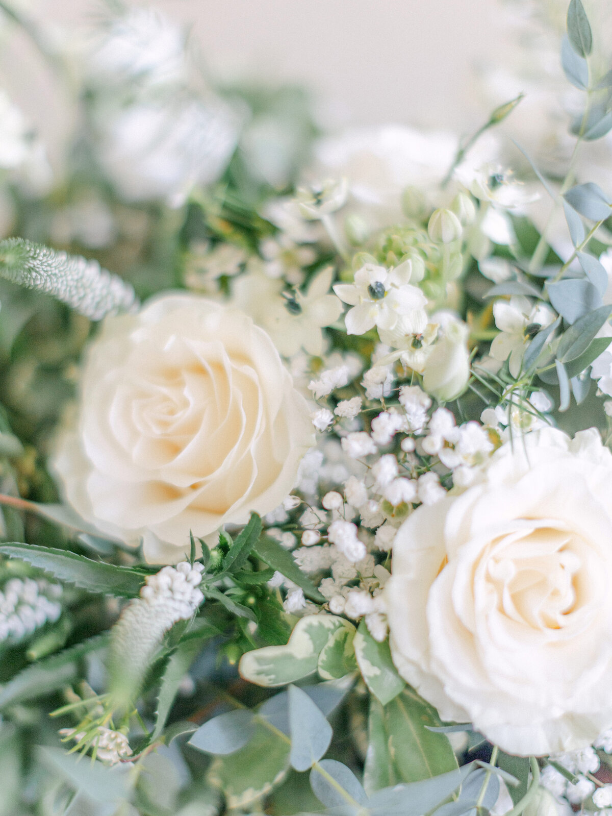 Kayla Stoate Photography Editorial Wedding Ardington House Oxford Bridal Flowers