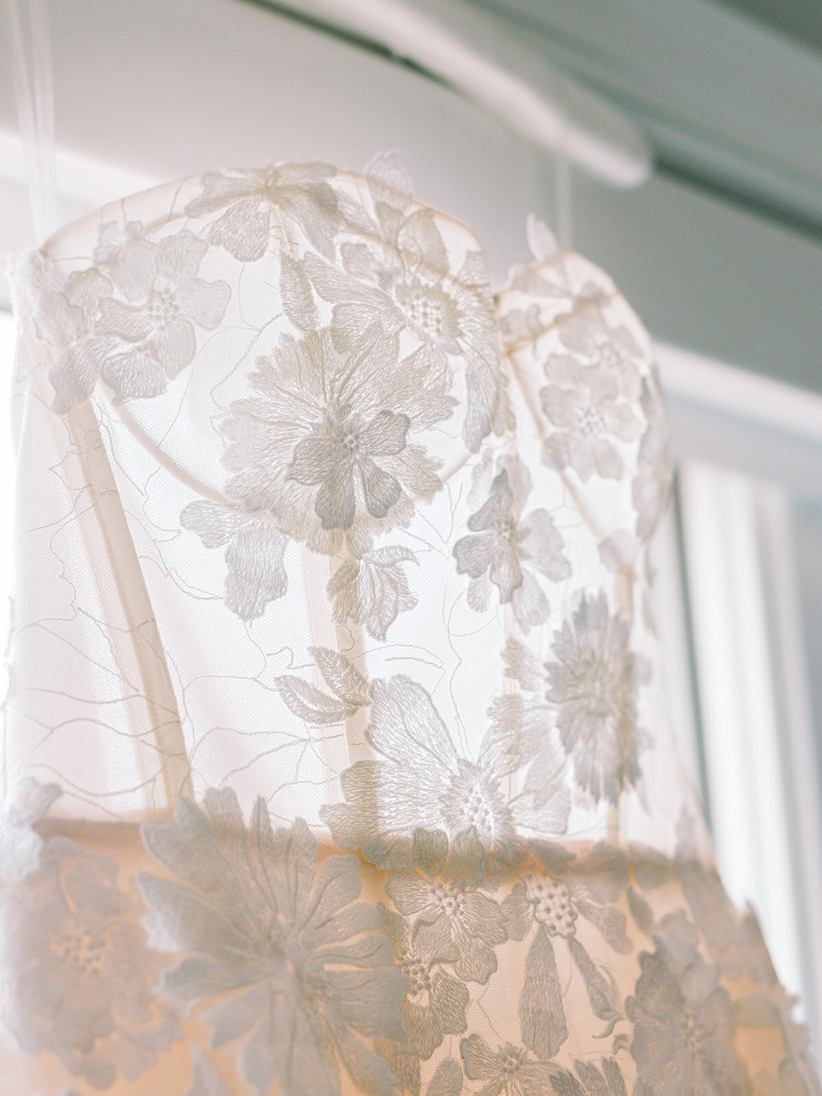 K+B-Rehoboth Beach Country Club-Delaware-Wedding-Details-Manda Weaver-Photo-30_websize