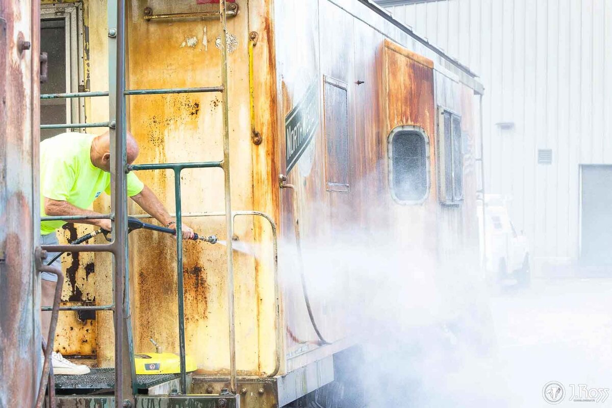 HISTORIC-RESTORATION-CABOOSE-BLOUNTVILLE-J.ROSS-7-2