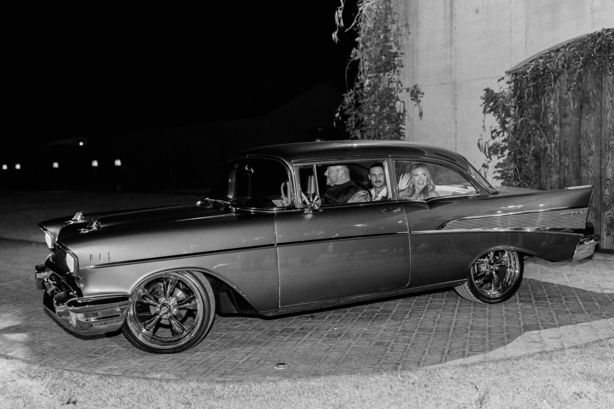 Lindsey-and-Justin-Wedding-Emily-Nicole-Photo-1243