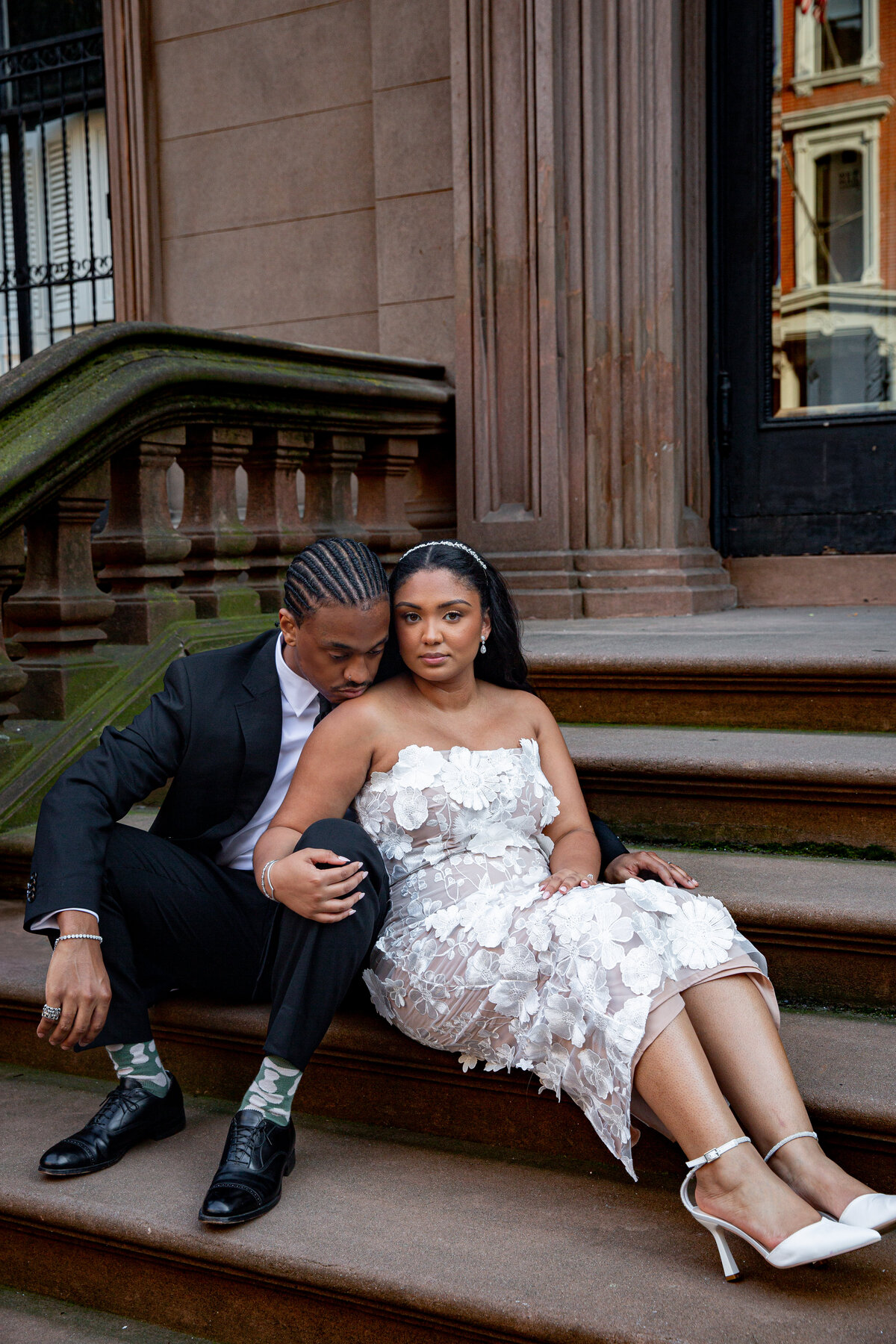 brooklyn city hall wedding photographer.  brooklyn elopement. courthourse wedding.