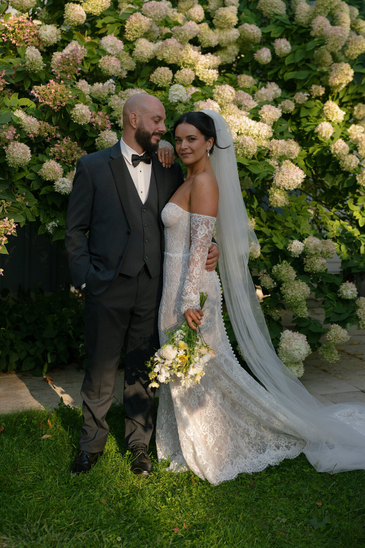 Cherry-Ave-Wedding-Photos-Niagara