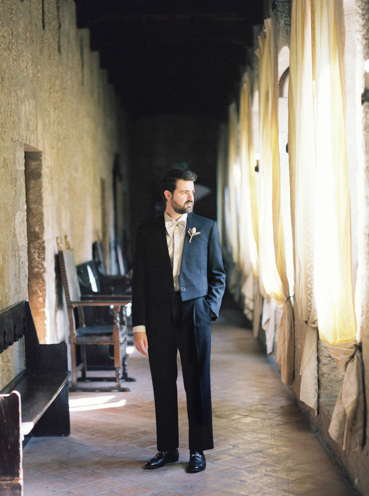 Maïlys Fortune Photography Husband Wife Wedding Weddings Photography France Switzerland Italy Timeless Dreamy Imagery Bilingual French English Destination Weddings Destination Wedding Provence French Riviera Paris Lake Como Tuscany53