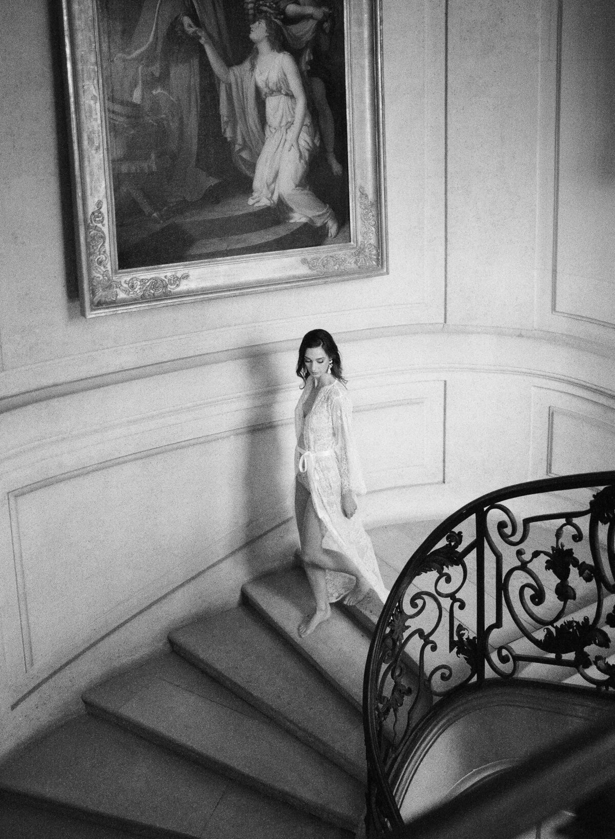 Alexandra-Vonk-wedding-chateau-de-champlatreux-France-12