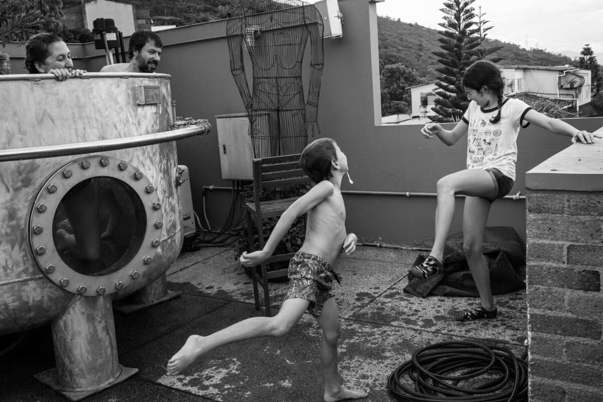 world's-best-family-photographer-kirsten-lewis-colombia021