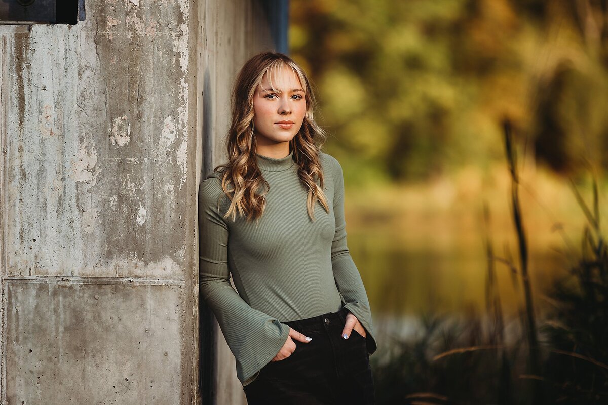 senior-pictures-casual-chisago-city