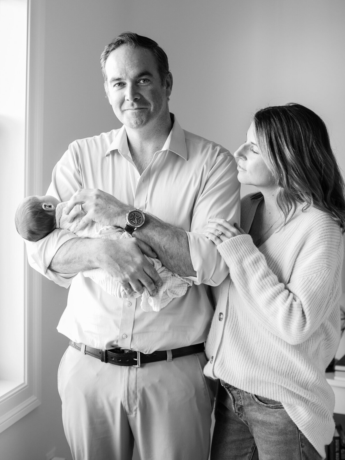 winter-newborn-photos-at-home-charlottesville-va-amy-nicole-photography-0030