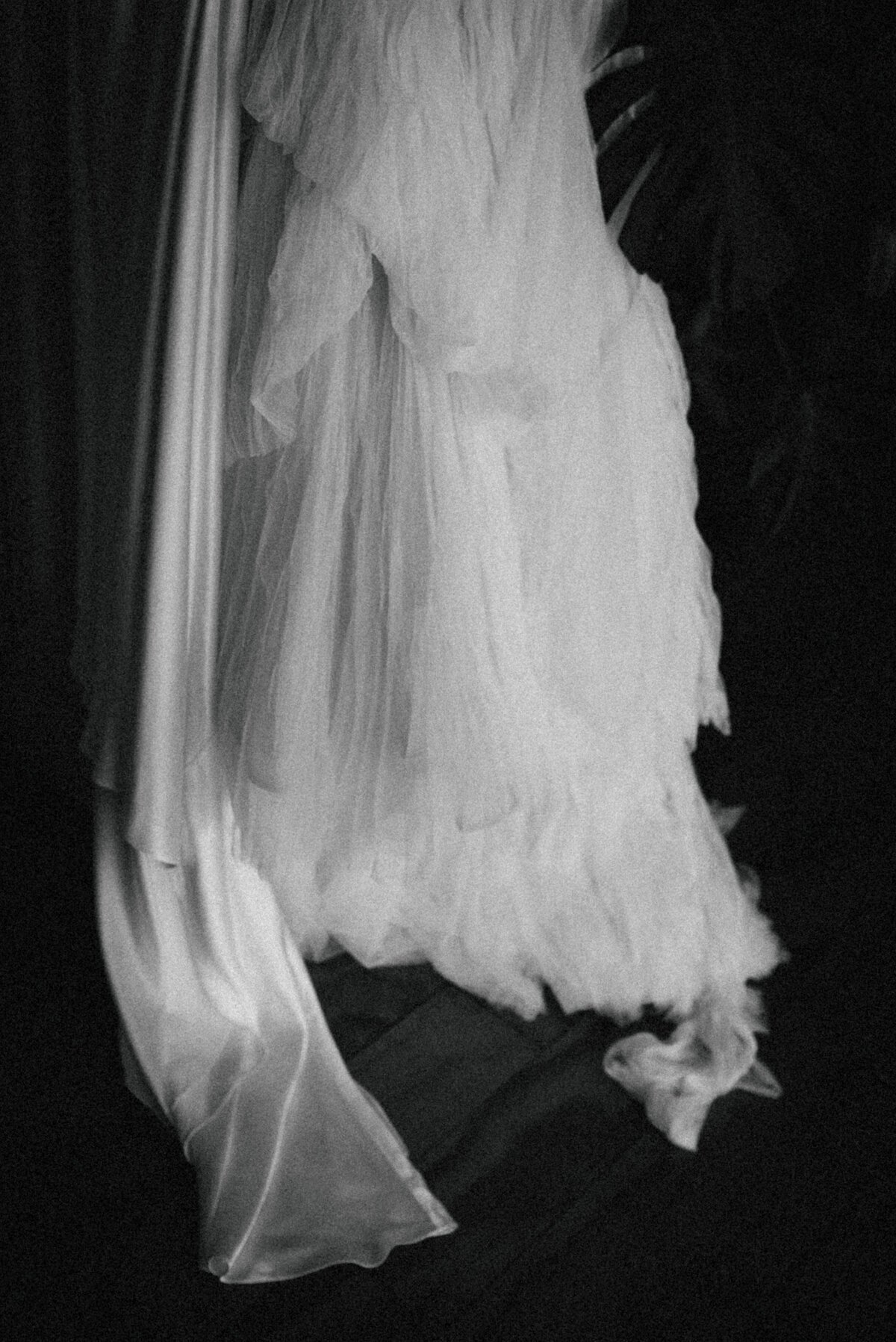Faye-Fern-Creative-ArdentAndElm-Meaghanne-Tatiana-Hudson-Valley-Same-Sex-Wedding-Getting-Ready-06