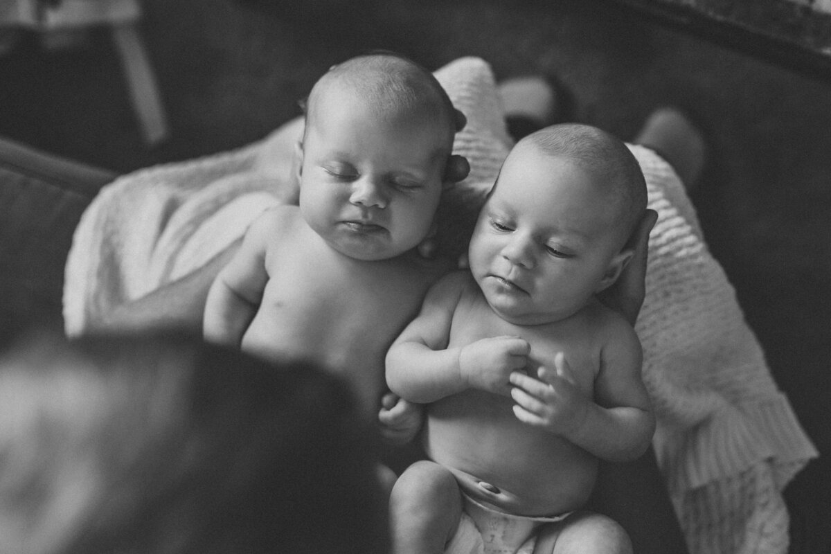 TWINS (137 of 143)