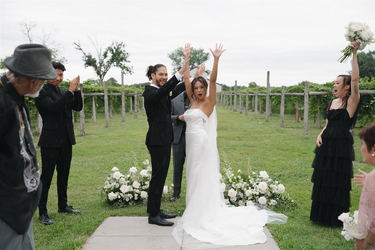 Mandi-Roach-Photography-Ceremony-C-1080