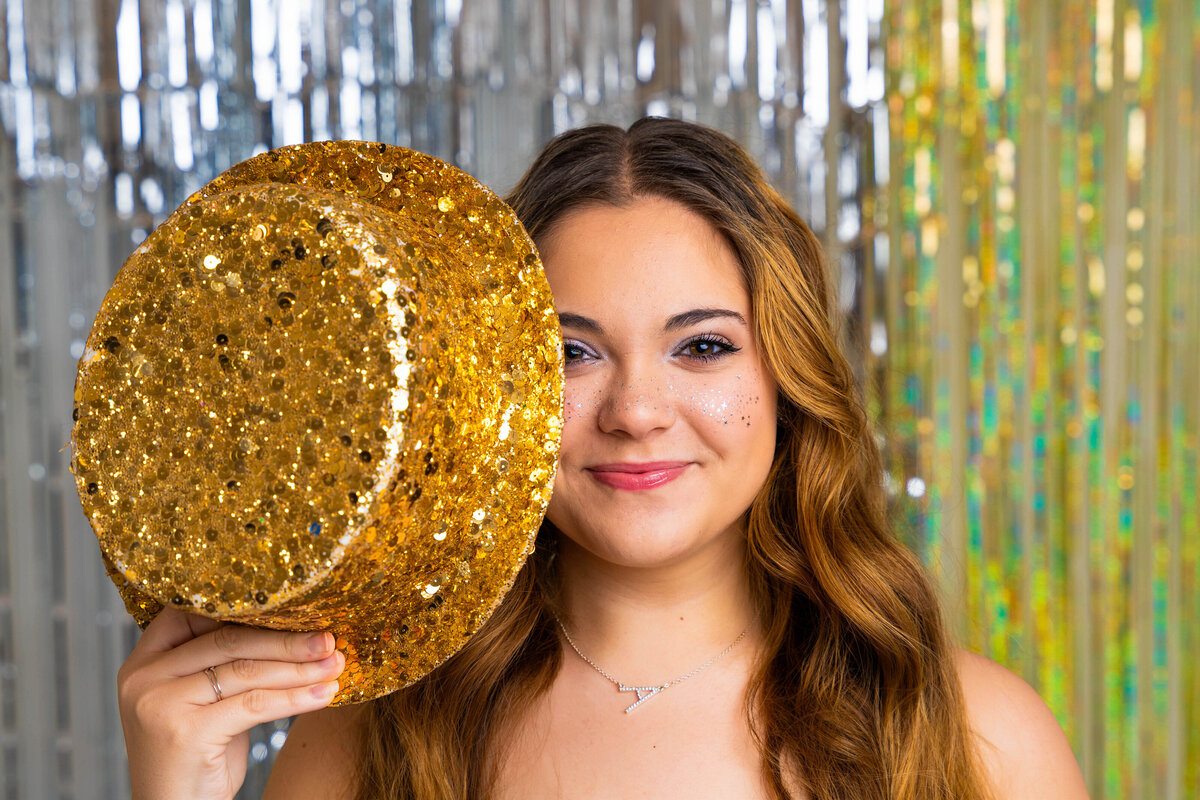 Cleveland-Akron-Senior-Portrait-model-team-NewYearsEve-12