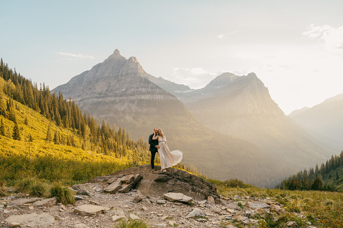 vintage-hollywood-glacier-national-park-elopement-presley-gray-photo1305