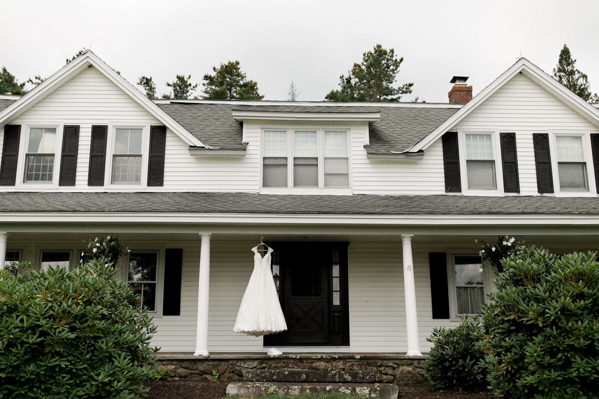 Winstead-Connecticut-private-residence-pearl-weddings-and-events 13
