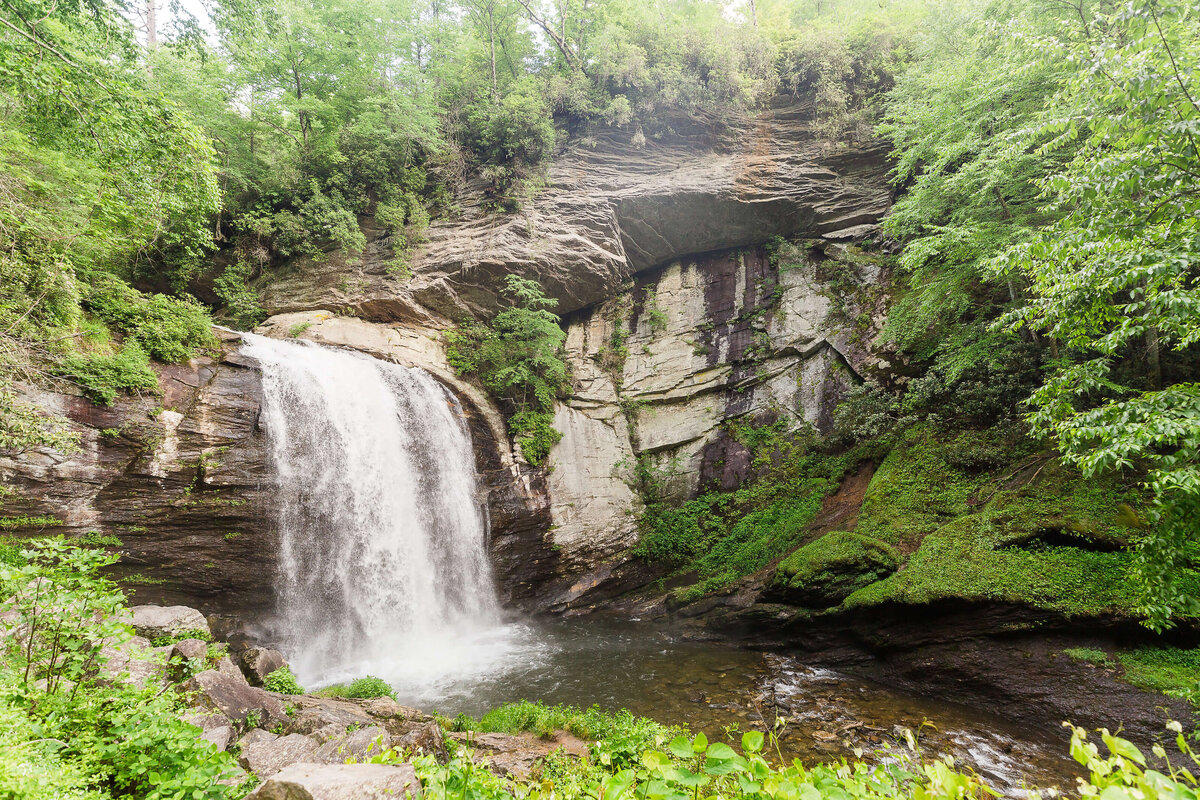 Looking-Glass-Falls-NC-Elopement-1