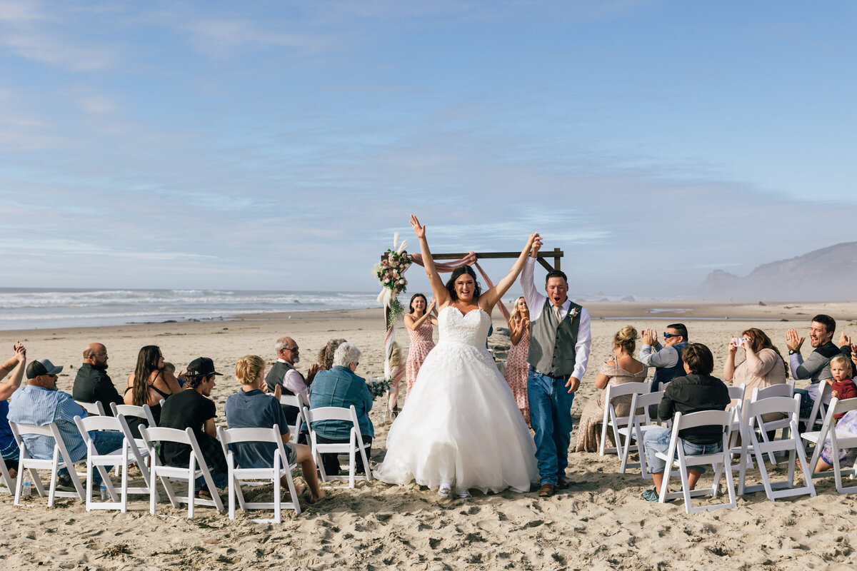 Lincoln-City-Oregon-wedding-photographer-1