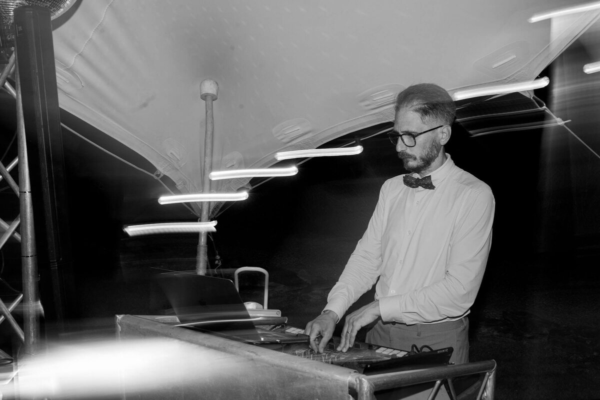 Provence wedding DJ
