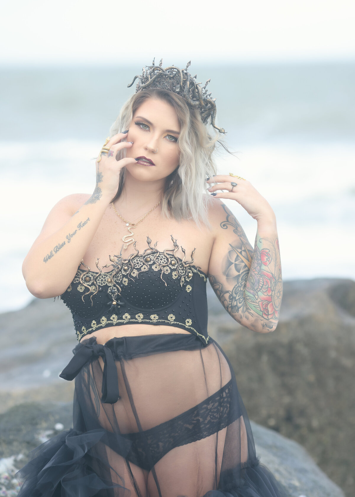 savannah-glamour-medusa-portraits-tybee-beach-01