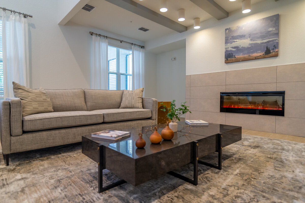 042324ROCHESTERPARK-129