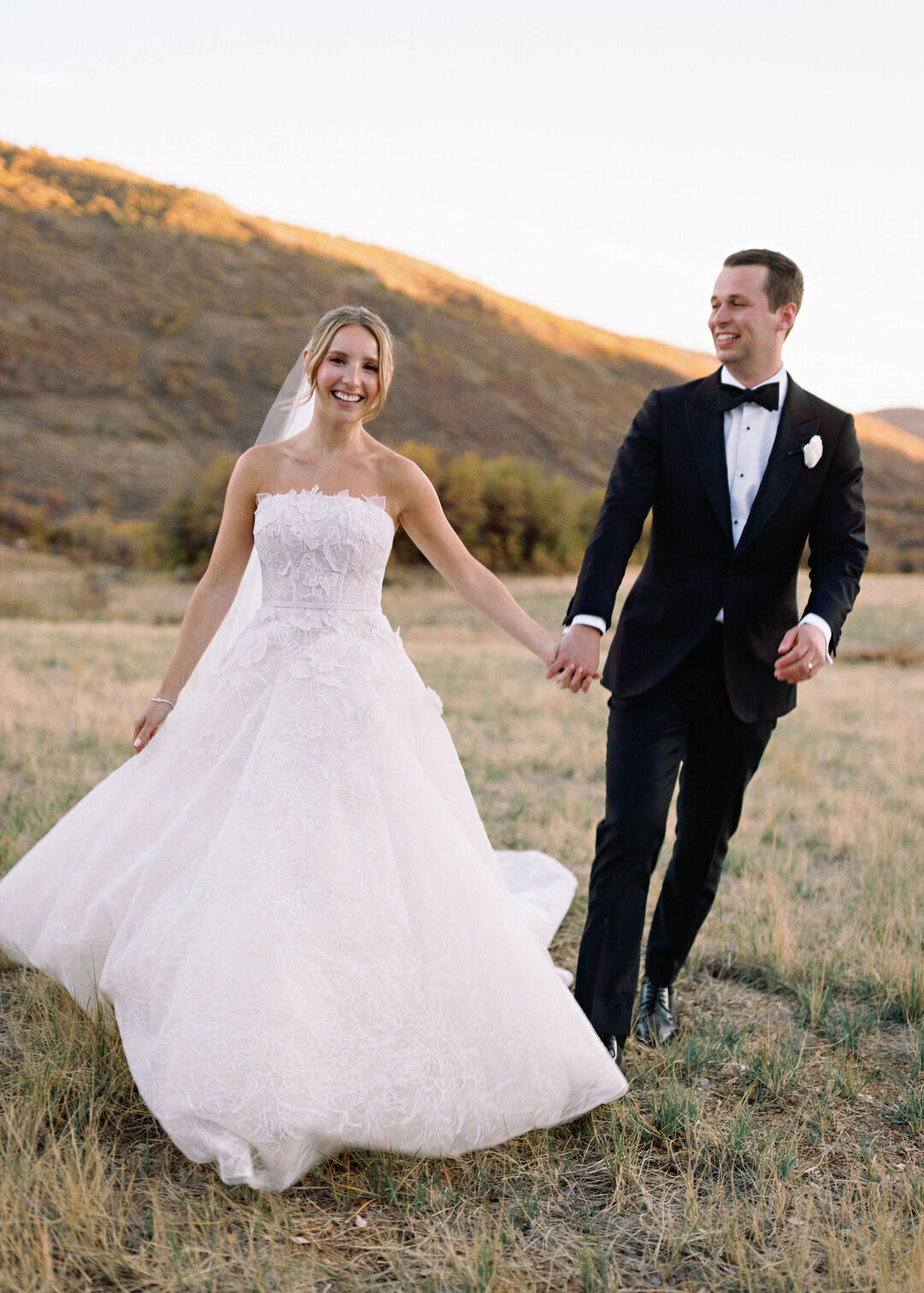 MacRyan-Lodge at Blue Sky Utah Wedding by GoBella103