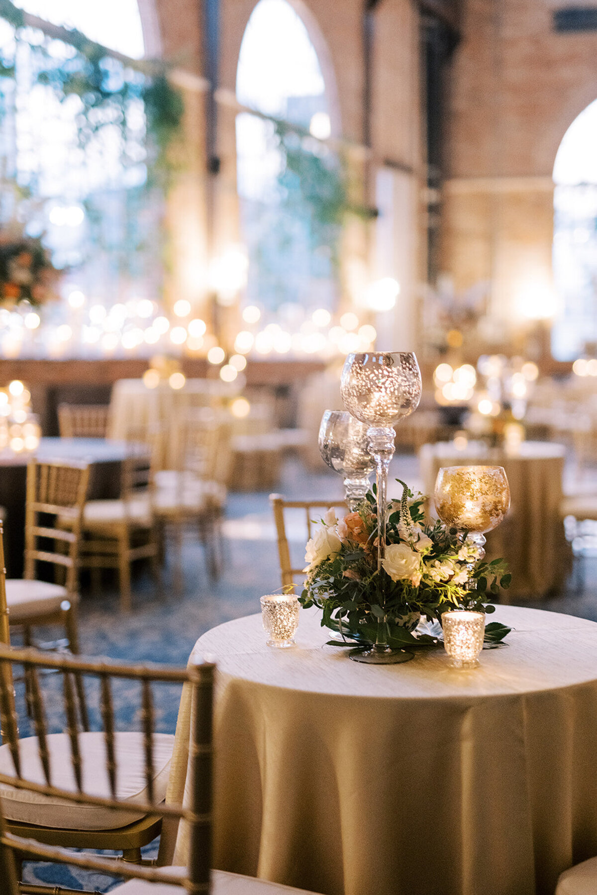 Jenna and Dylan's luxury wedding at the NOPSI hotel in New Orleans