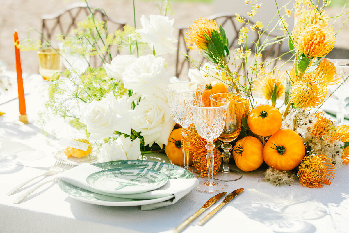 Wedding_Château _Champlâtreux_florist_trend _2025_vegetables_flowers_Capucineatelierfloral210