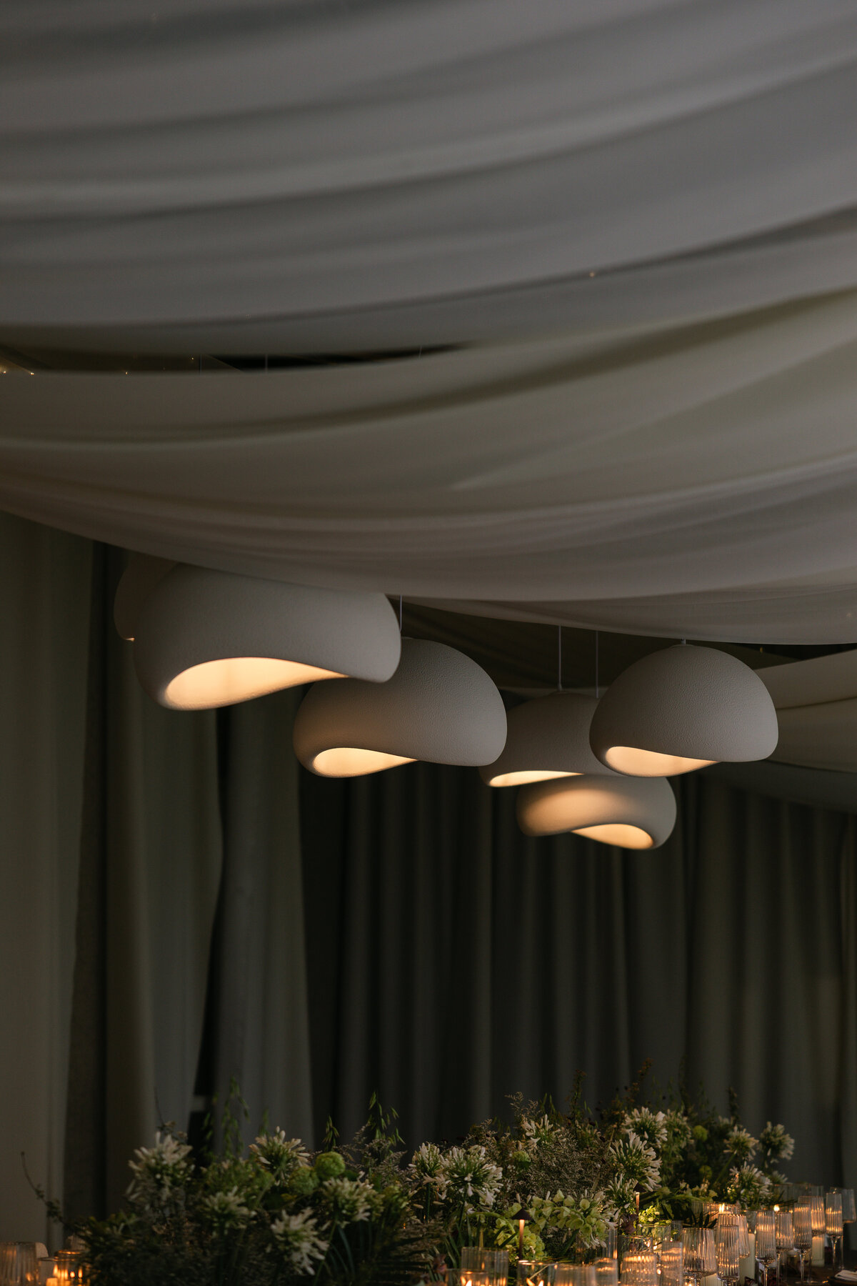 moody-wedding-lighting--glen-manor-house-ri
