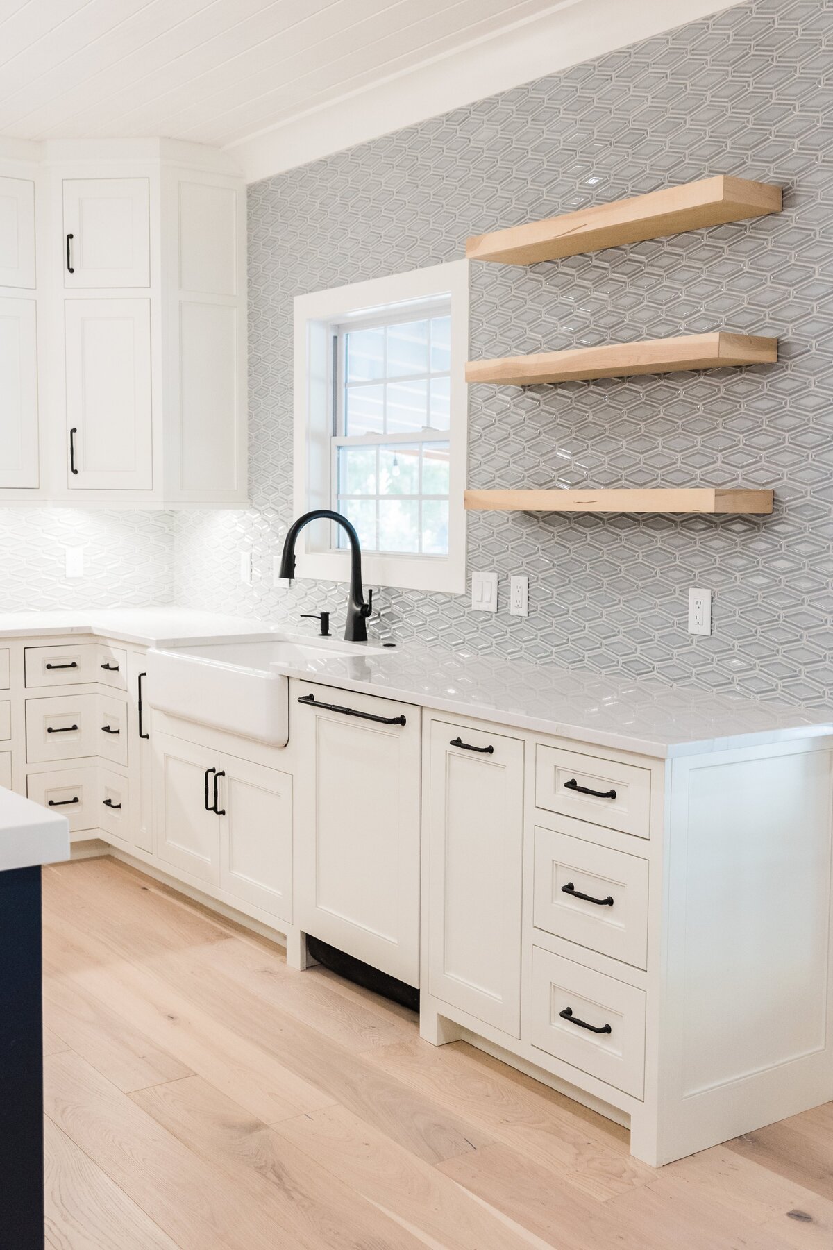 kelly kitchen 2