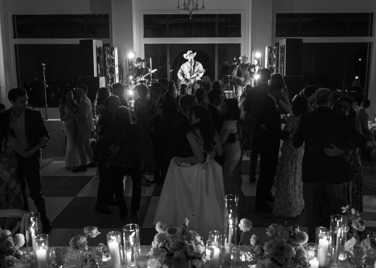 20251003_Wedding_TheSteens_Reception-253