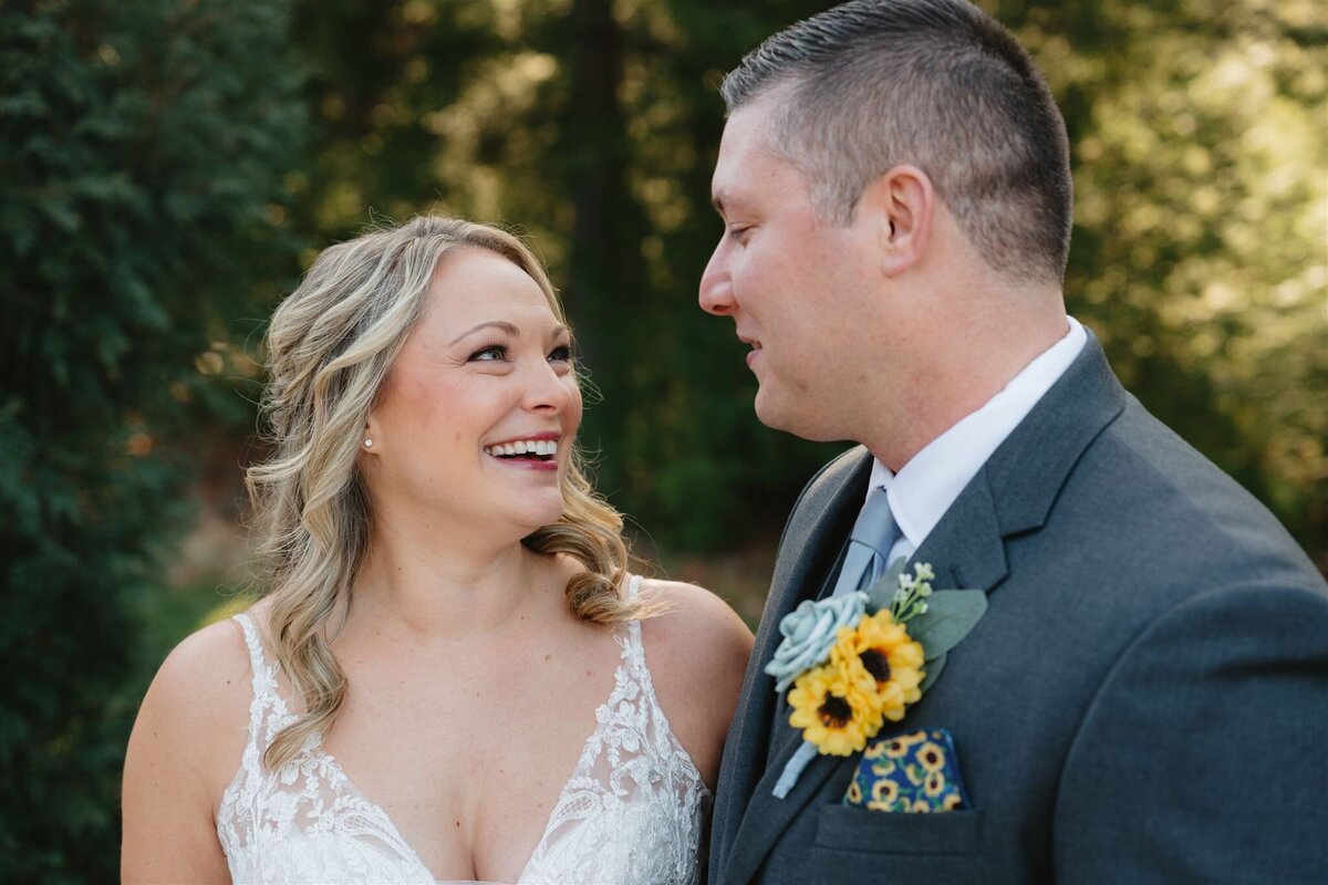 Courtney&Colin-Wedding-Barn-At-Bull-Meadow-19_websize