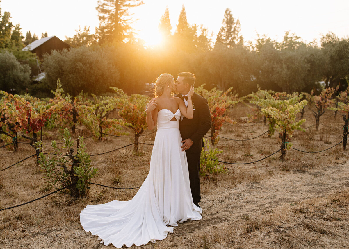 kelseylaurenphoto_c&j_sunsetbridals_-19