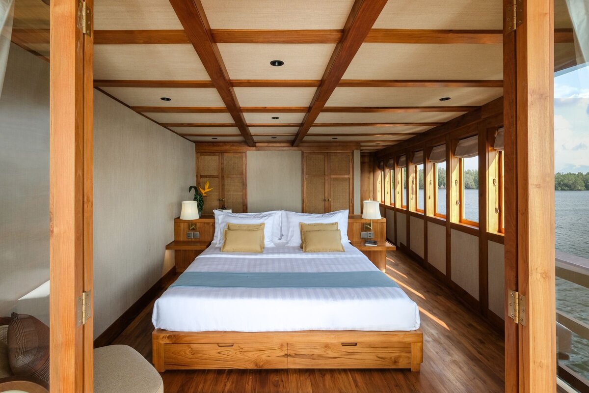 Celestia Luxury Yacht Charter Indonesia Owners Cabin Bed